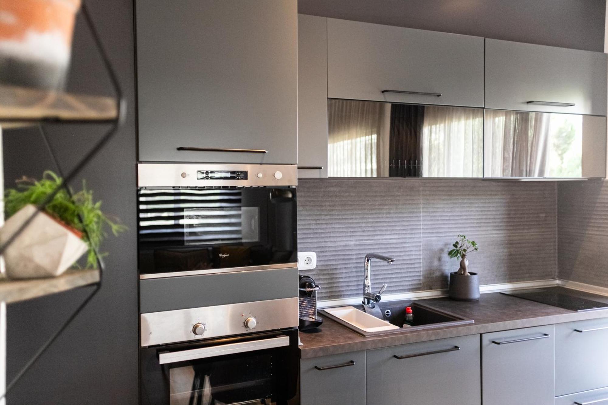 Aegli Central Luxury Apartment Alexandroupolis Buitenkant foto